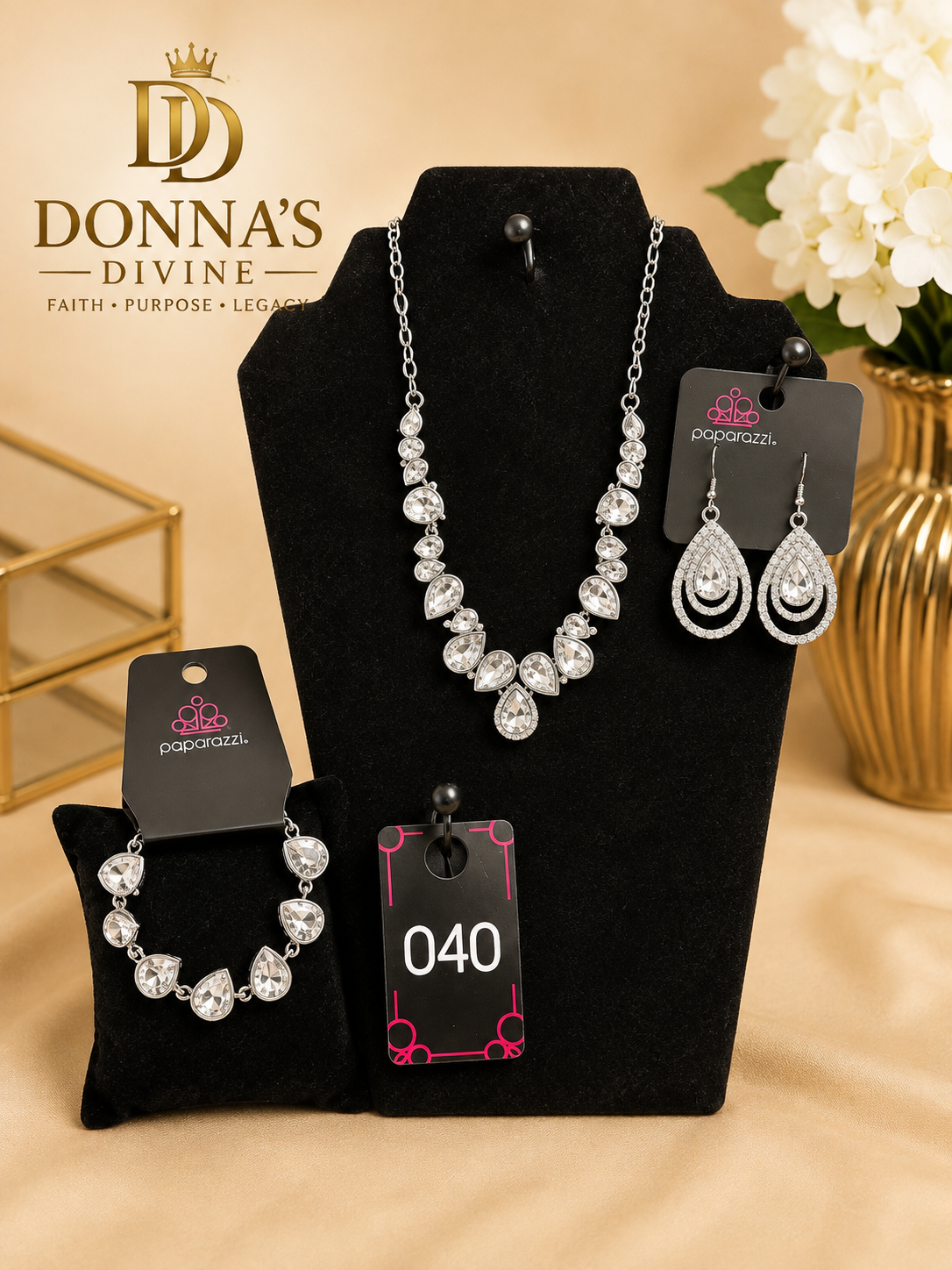 Divine Brilliance Crystal Jewelry Set